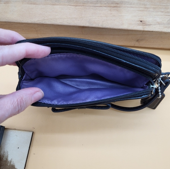 Coach Black Wristlet with Front Bow Detail And 2 Zip Compartments. Like New - Picture 2 of 7